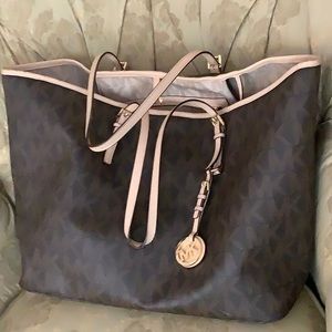 Michael Kors Shoulder Bag